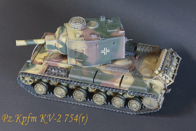 Panzerkampfwagen KW II 754 (r)