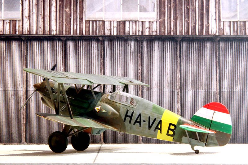 Avia B-534