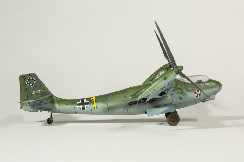 Maquette Plastique Weserflug P.1003/1 Amusing Hobby – Échelle 1/48, Avion Militaire
