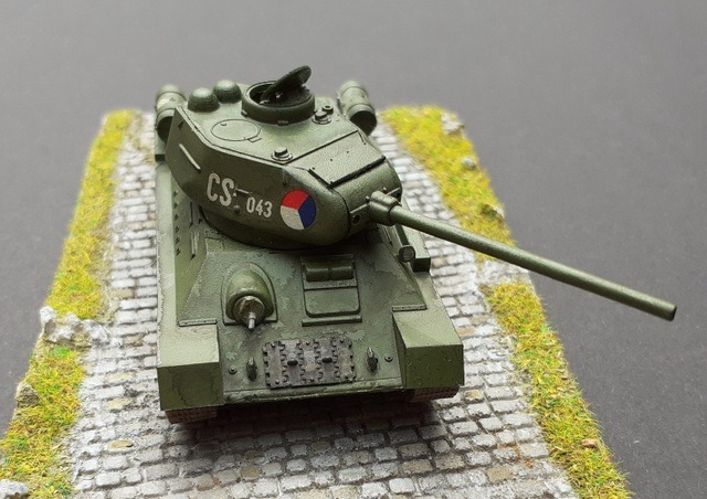 T34/85 Modell 1944 "Volga"