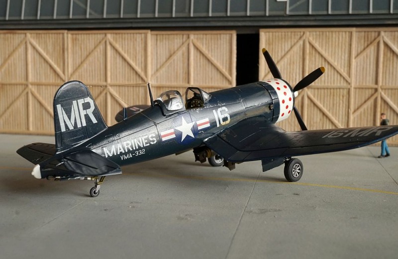 Chance Vought F4U-4B Corsair