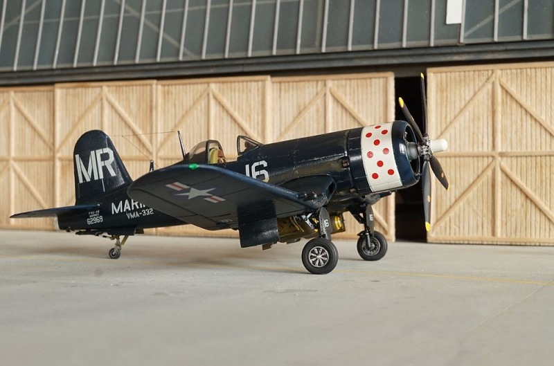 Chance Vought F4U-4B Corsair