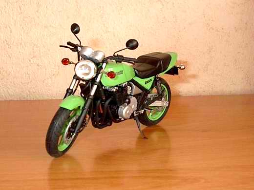 Kawasaki 550 ZEPHYR