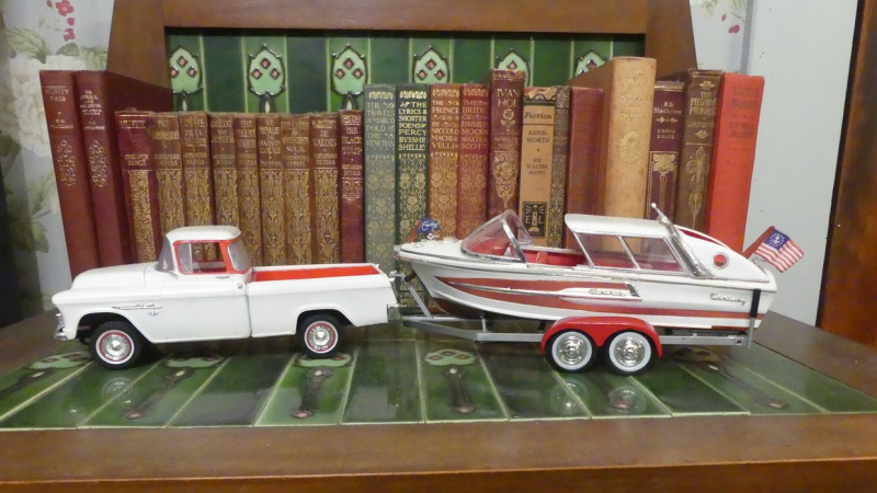 1959 Owens Deluxe Cruiser on trailer