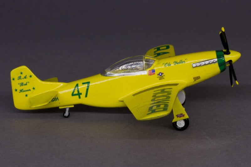 Race Mustang P-51D "Ole Yeller"