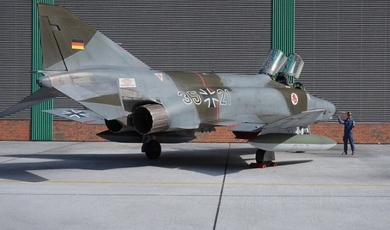 McDonnell Douglas RF-4E Phantom II