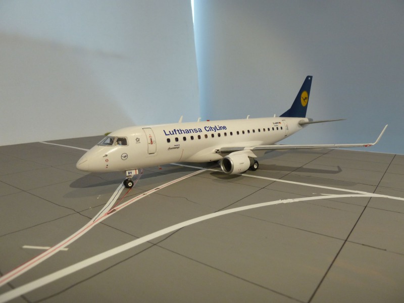 Embraer 175