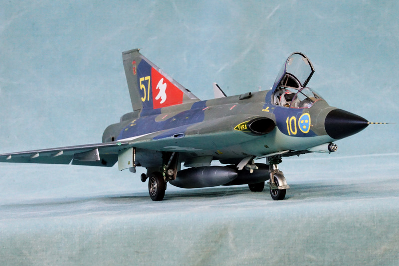Saab J 35F-2 Draken