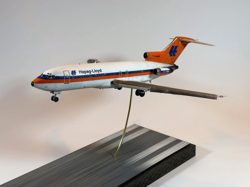 Boeing 727-81