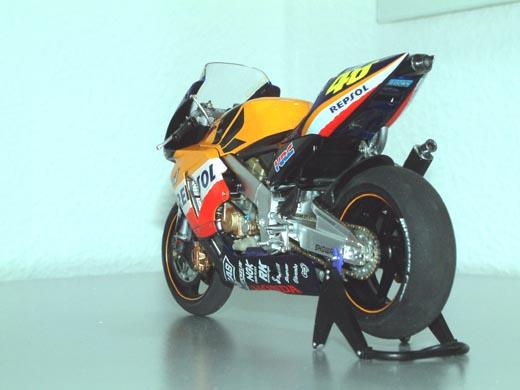 Honda RC211V