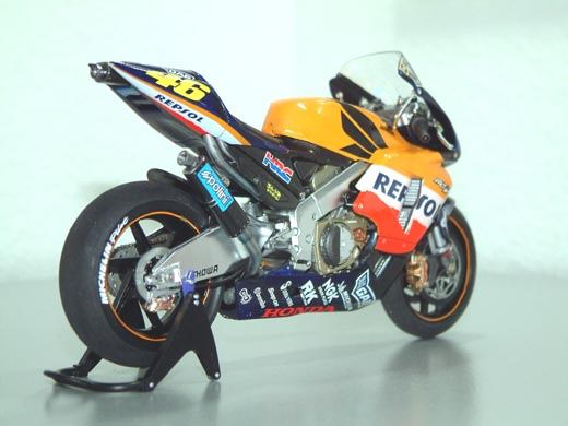 Honda RC211V