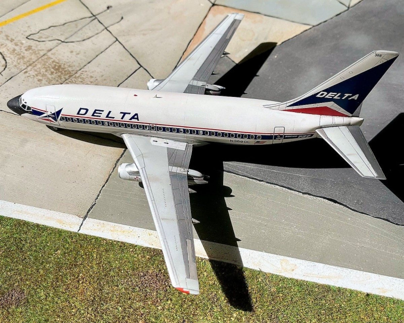 Boeing 737-200