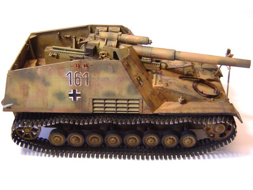 Panzerhaubitze Hummel Sd.Kfz. 165, frühe Ausführung