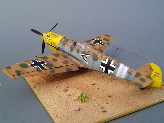 Messerschmitt Bf 109 E-7/Trop