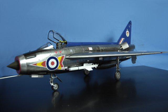 English Electric Lightning F.2