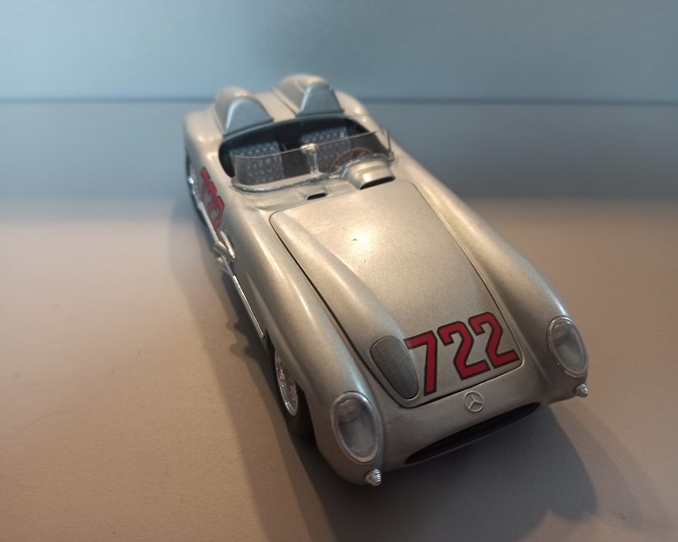Mercedes-Benz 300 SLR