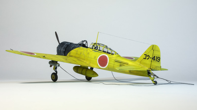Mitsubishi A6M2-K Zero