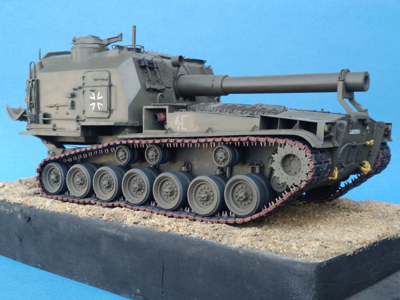 203 mm Panzerhaubitze M55