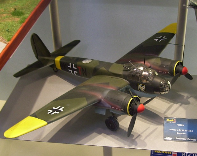 Revell: Junkers Ju 88 in 1:32!!