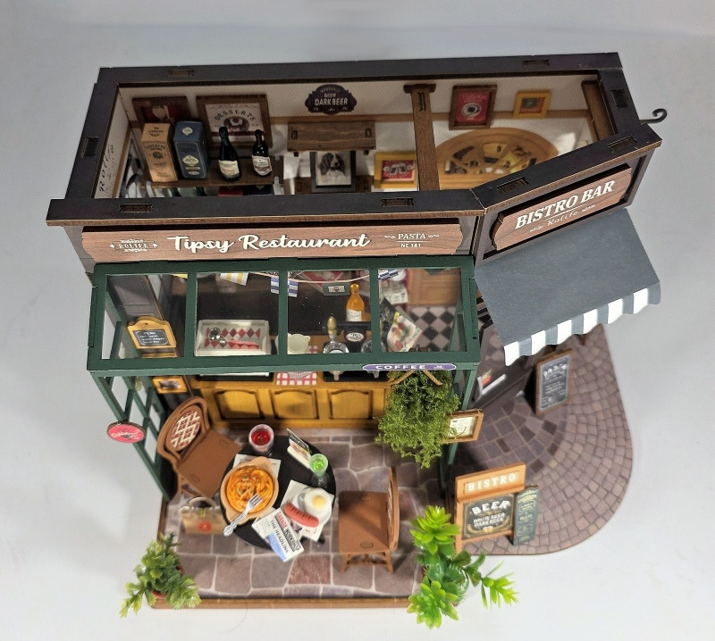 Cafe Tipsy