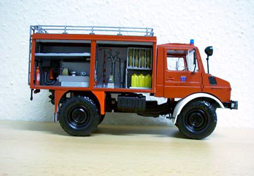 Mercedes-Benz Unimog U1300 TLF 8/18