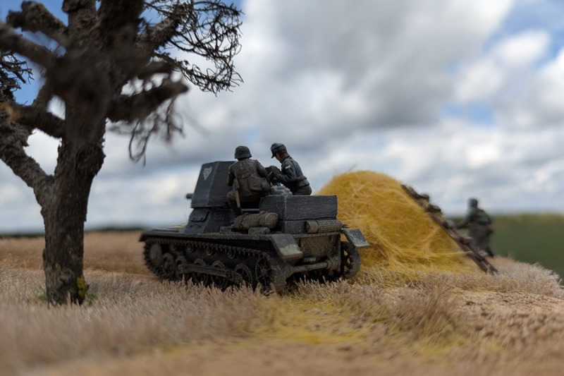 Als Grundlage diente das veraltete Fahrgestell des leichten Panzers I Ausf. B, auf das eine erbeutete tschechische 4,7-cm-PaK montiert wurde