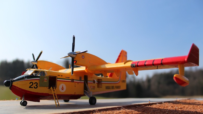 Canadair CL-415