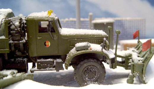 KrAZ-214 Schneepflug