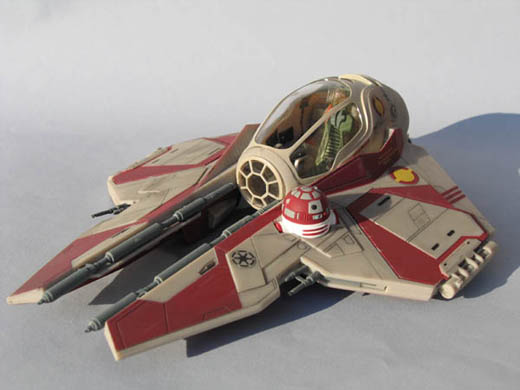 Obi-Wans Jedi Starfighter, mittels Drybrushing und Washing gealtert.