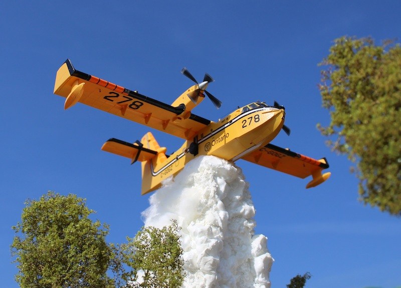 Canadair CL-415