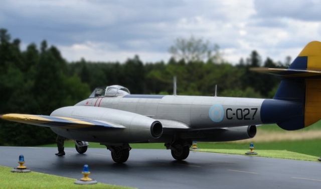 Gloster Meteor F.4