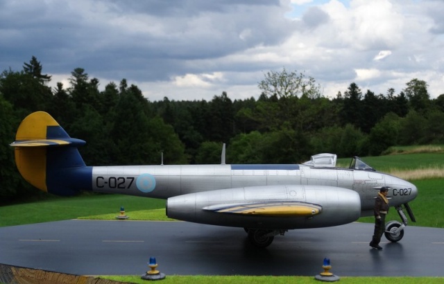 Gloster Meteor F.4