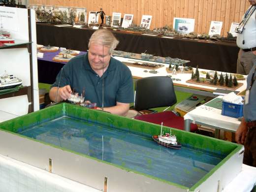 Schiffe auf dem Wasser strahlen immer eine gewisse Ruhe aus