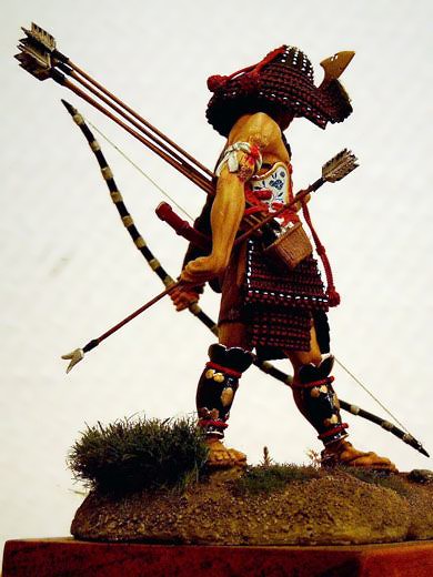 Samurai in mittlerer Rüstung