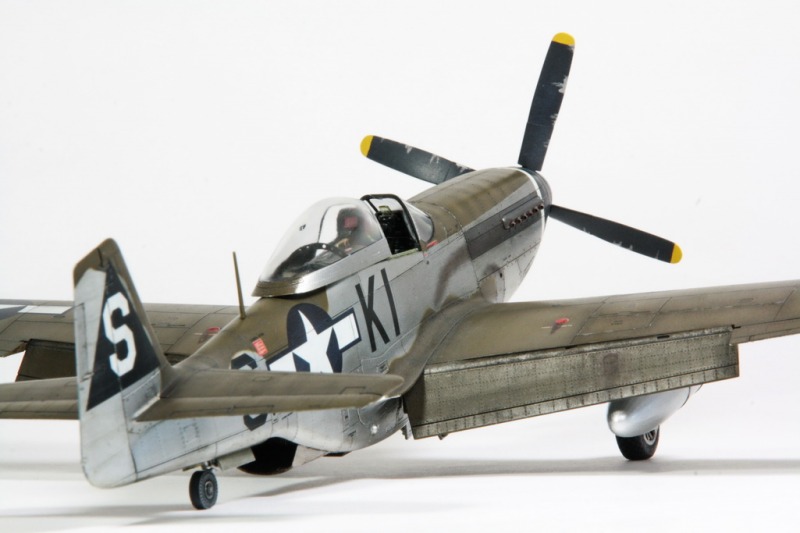 North American P-51D-5-NA Mustang