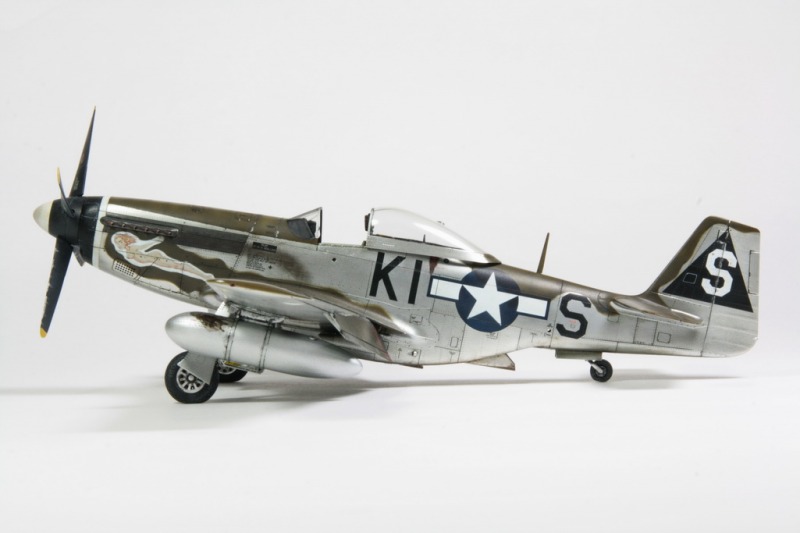 North American P-51D-5-NA Mustang