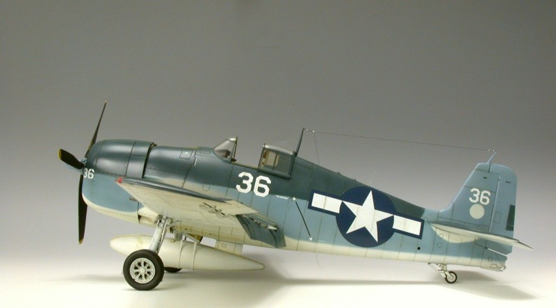 Grumman F6F-3 Hellcat