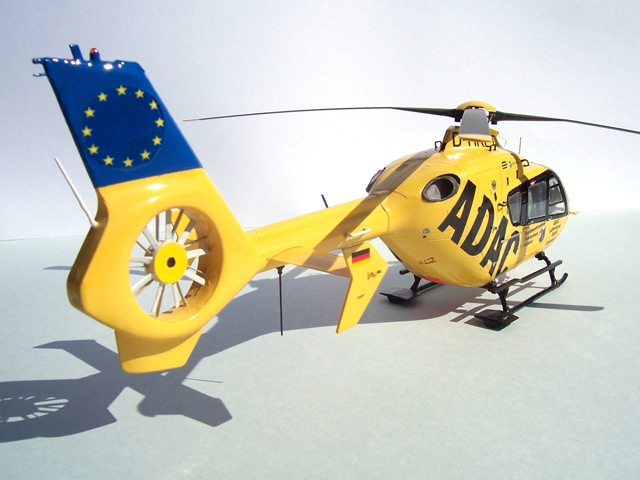 Revell 06635 easykit EC-135 Polizei Helikopter Bausatz 1:72 (Neu und originalverpackt) in