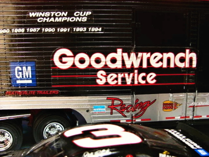 NASCAR RCR Goodwrench Racing Hauler