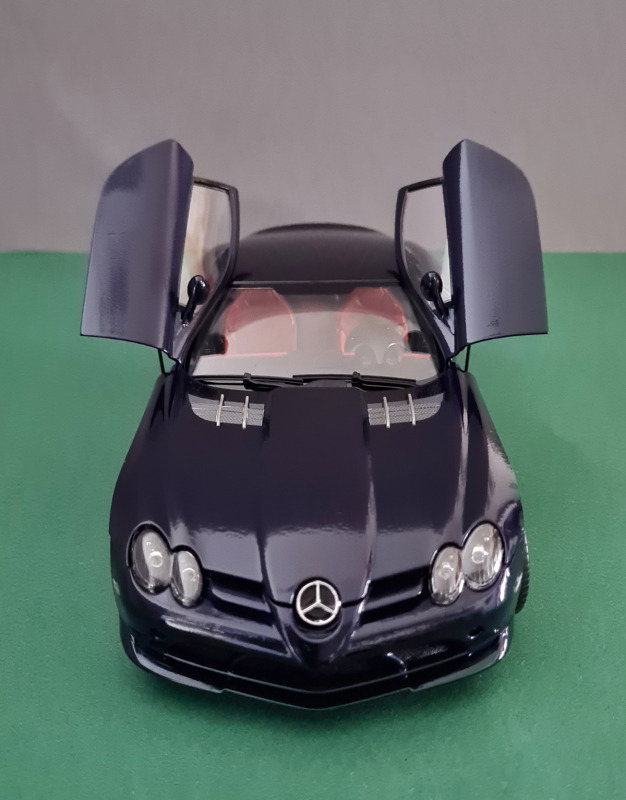 Mercedes-Benz SLR McLaren 722