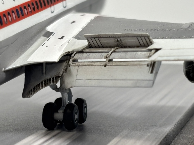 Boeing 707-138B