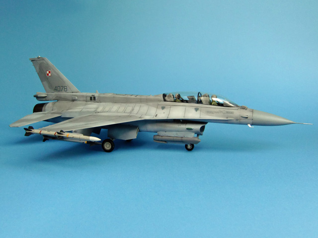 1/48 Hasegawa F-16D Block52+ H.A.F by Giannis Doxas