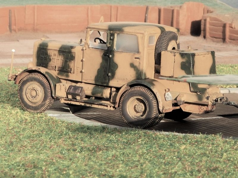 Hanomag SS-100 Gigant