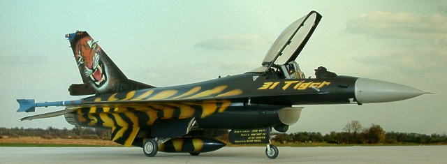 General Dynamics F-16A Fighting Falcon