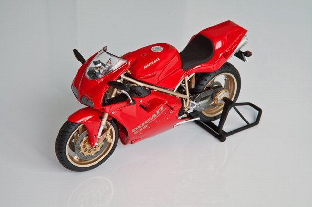 Ducati 916