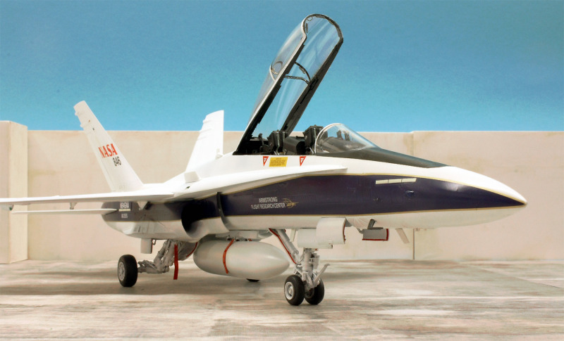 McDonnell Douglas F/A-18B Hornet