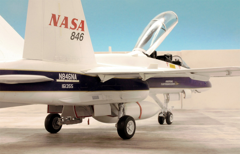 McDonnell Douglas F/A-18B Hornet