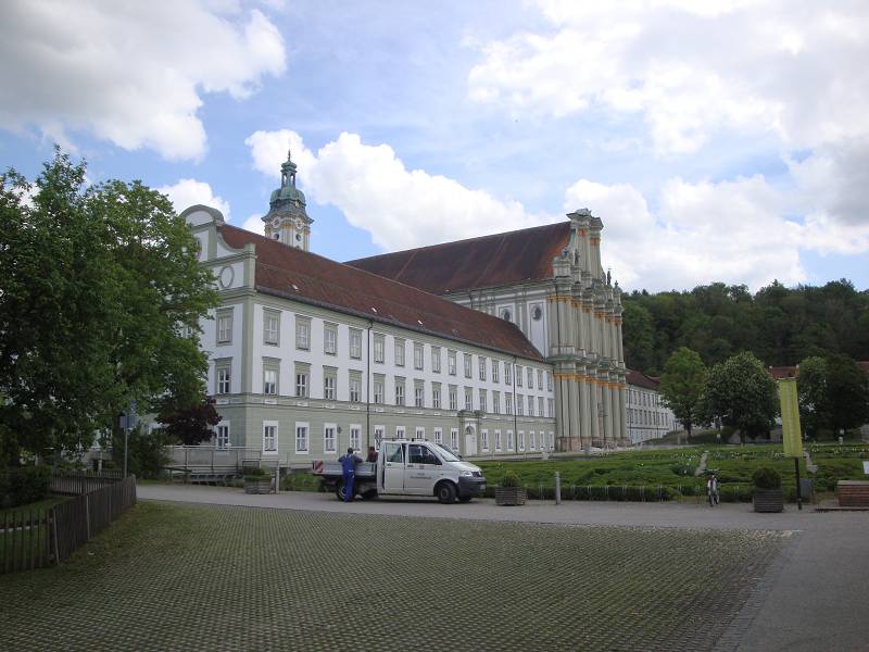 Das Kloster Fürstenfeld ist schon allein einen Besuch wert!