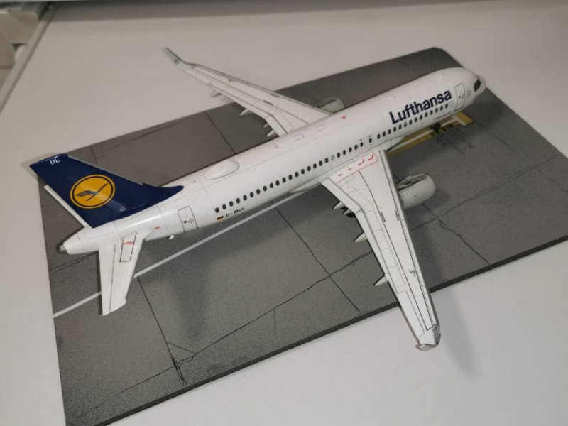 Airbus A320-214