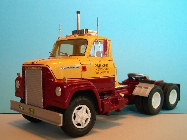 International 2070 Fleetstar